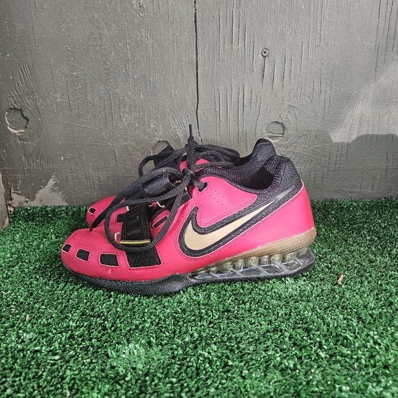 Nike Romaleos 2 Varsity Red Metallic Gold - Picture 3 of 9